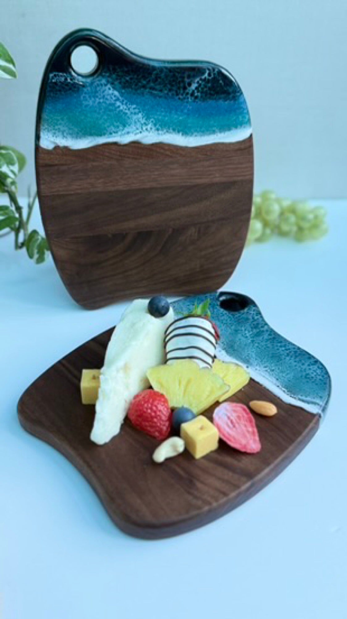 Bread Shaped Ocean Resin Walnut Board