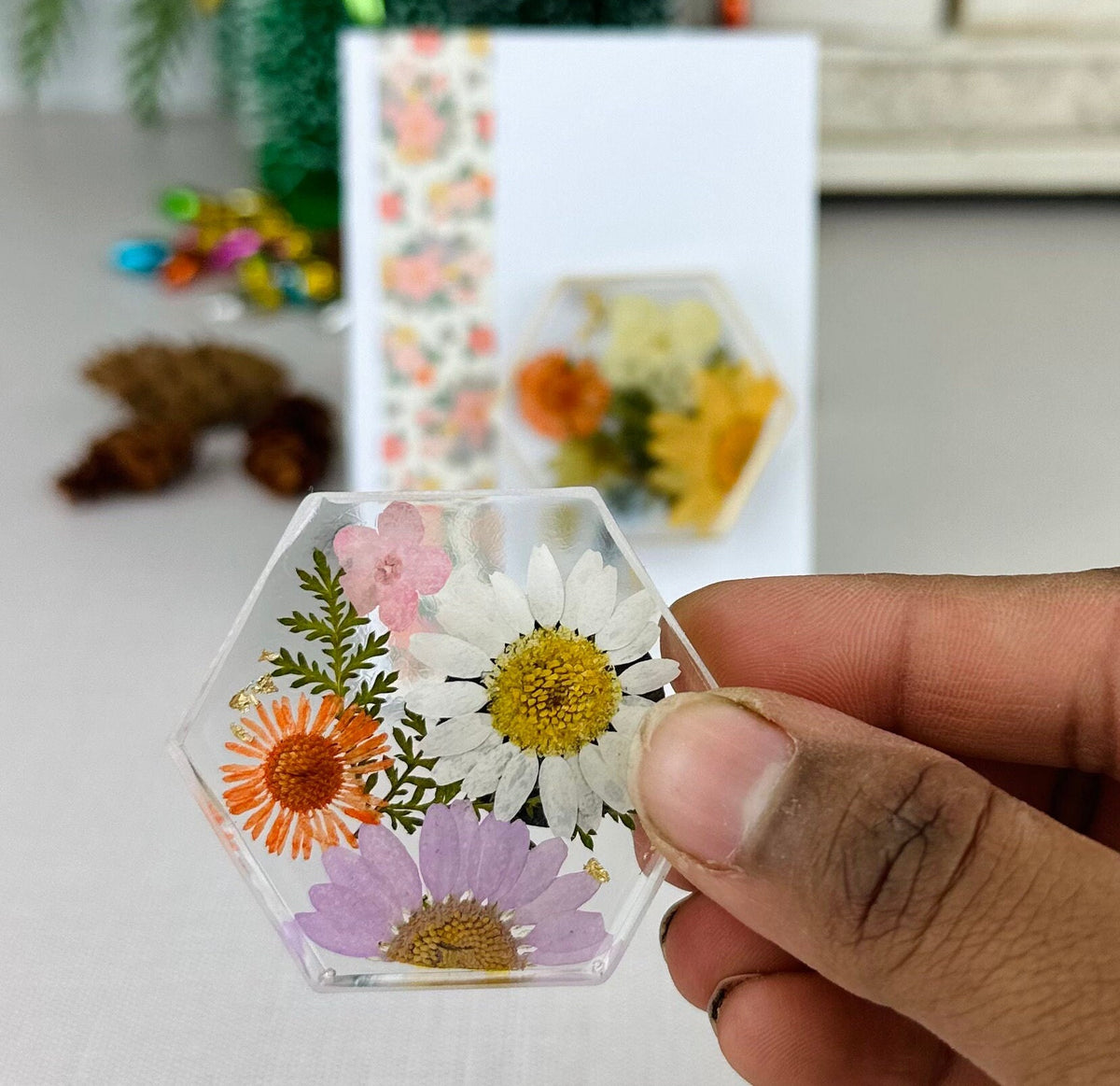 Handmade Pressed Flower Mother's Day Card: Resin Magnet Gift