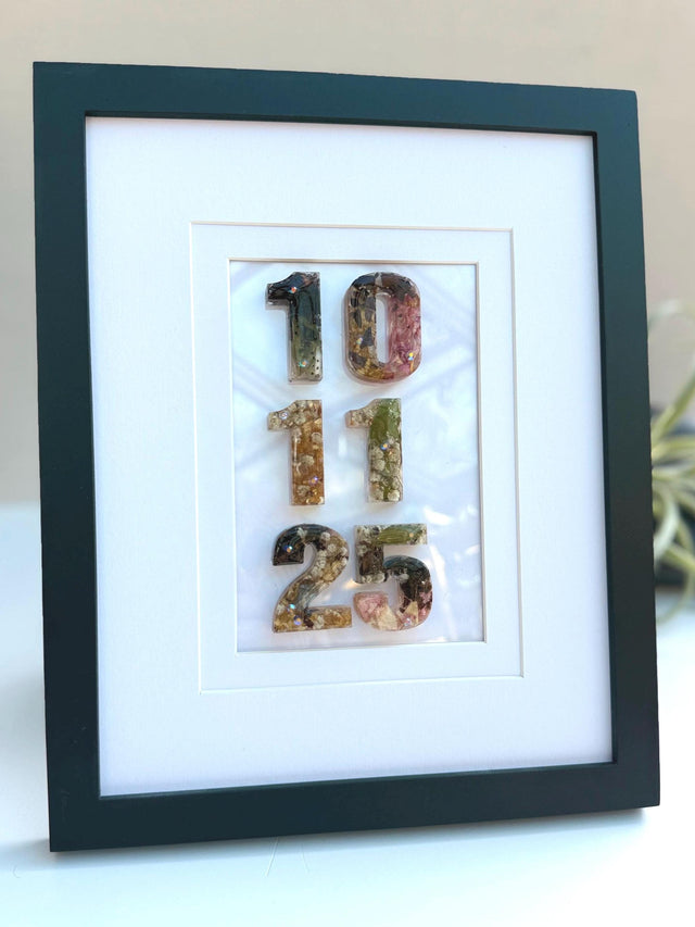 Original Wedding Date Frame with your Real- Dried Flowers • Bridal Bouquet Preservation • Anniversary Gifts • Personaliz