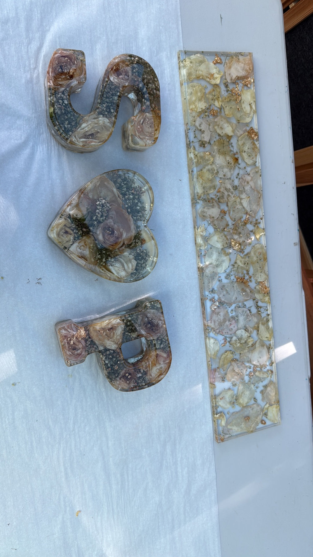 Wedding flower resin initials